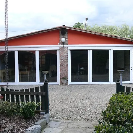 Botto Bed & Breakfast *