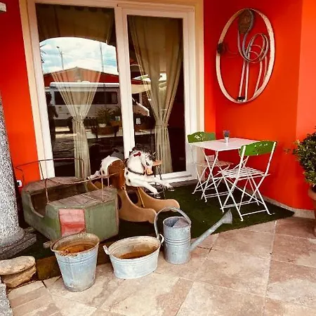 Botto Bed & Breakfast *